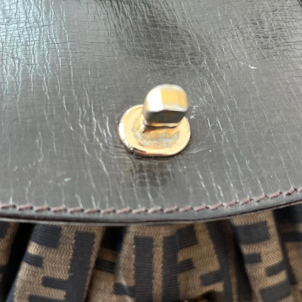 Authentic FENDI Medium Zucca Monogram Canvas Magic Bag in Brown Tobacco Color - Picture 10 of 11